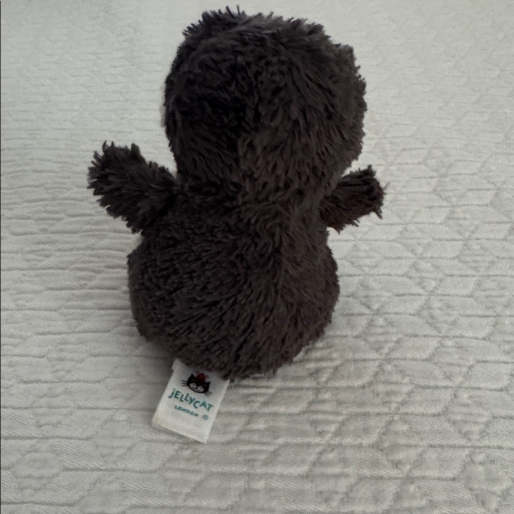 Jellycat Penguin - Picture 2 of 3